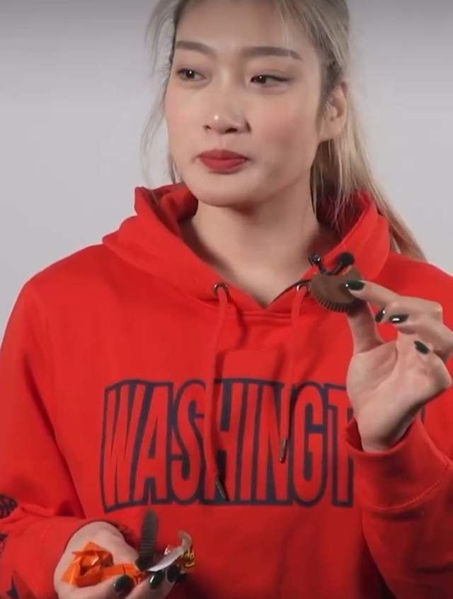 大胸美女激情