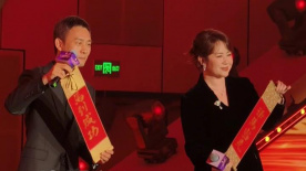 《裸》电影无删减版